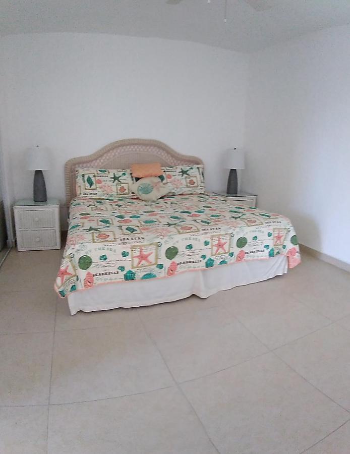 The Horny Toad Guest House Simpson Bay Extérieur photo